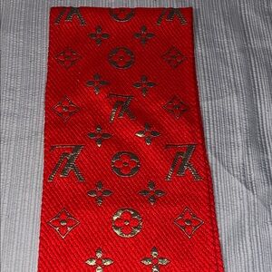 LV Scarf
